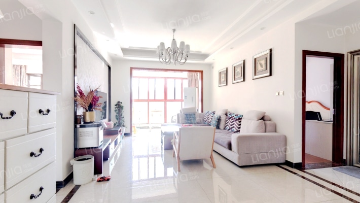 九龙仓御园三期二手房实景图