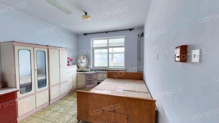 运输公司宿舍二手房实景图