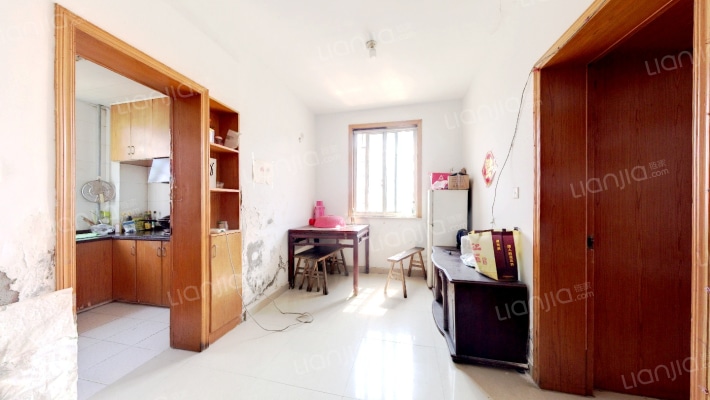 金山浜花园二手房实景图