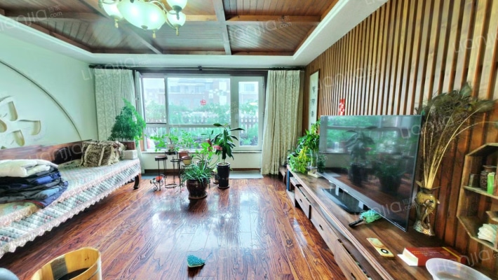 融创上城四期二手房实景图