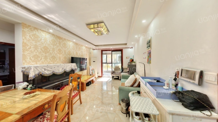 美新玫瑰庄园二手房实景图