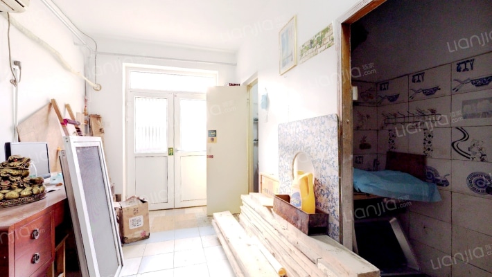 燕峰市场二手房实景图