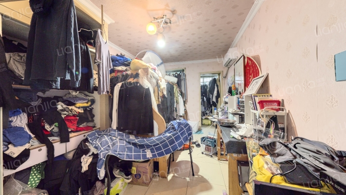 甸柳三区二手房实景图