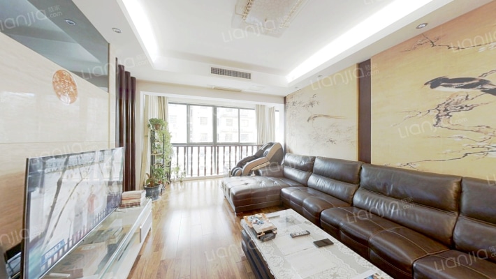 名仕豪庭二手房实景图