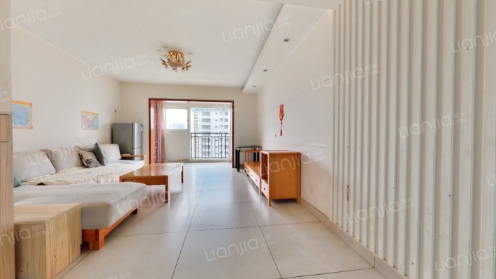 天润金碧二手房实景图