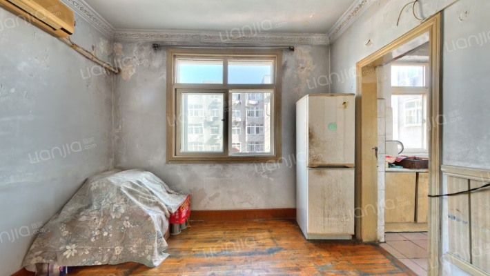 商城路二手房实景图