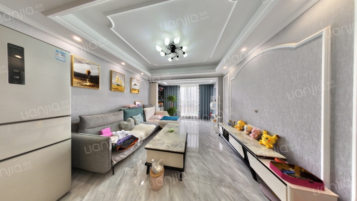 加宝花园二手房实景图