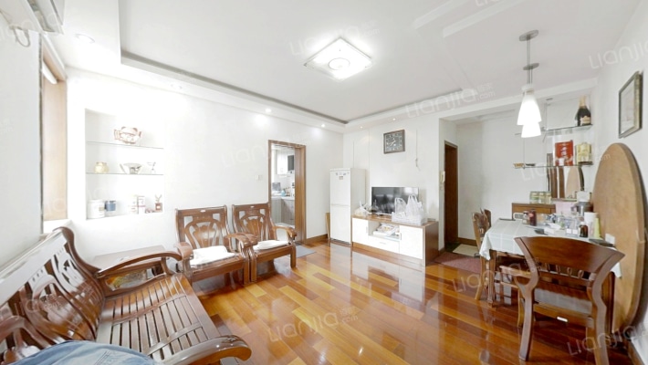 雅戈尔新村北区二手房实景图