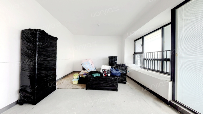 蓝光睿创新筑逸璟园二手房实景图