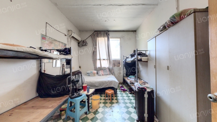 袁家岗150号二手房实景图