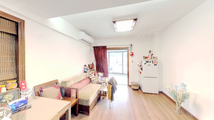 万禾春天二手房实景图