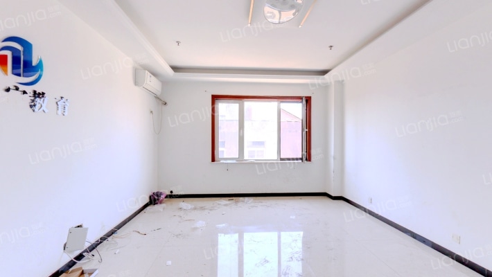 万兴新家苑二手房实景图