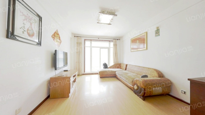 朗悦华园二手房实景图