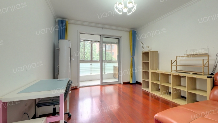 恒盛鼎城华公馆二手房实景图