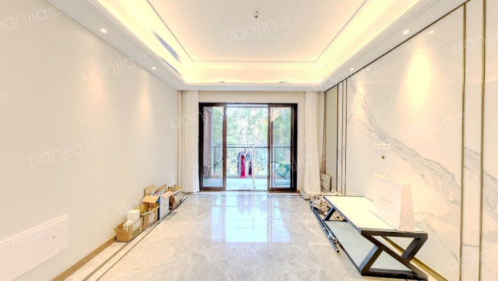 邦泰宽语一期二手房实景图