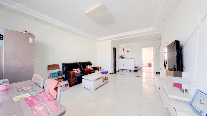 水岸春天二手房实景图