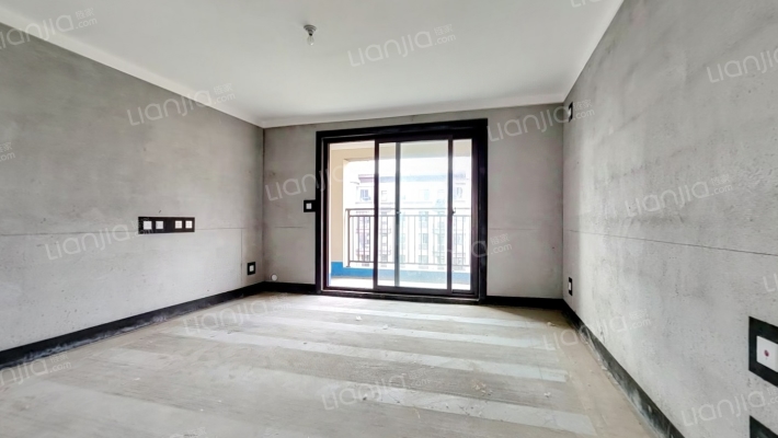 建业城君望西院二手房实景图