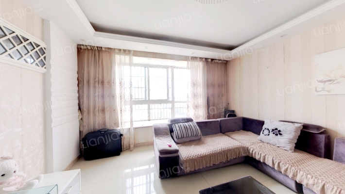 半岛花园二手房实景图