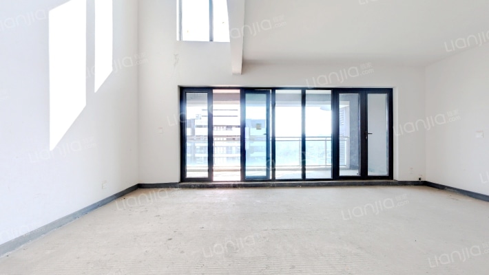 金隅新都会天穹二手房实景图