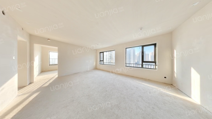 华远海蓝城二手房实景图