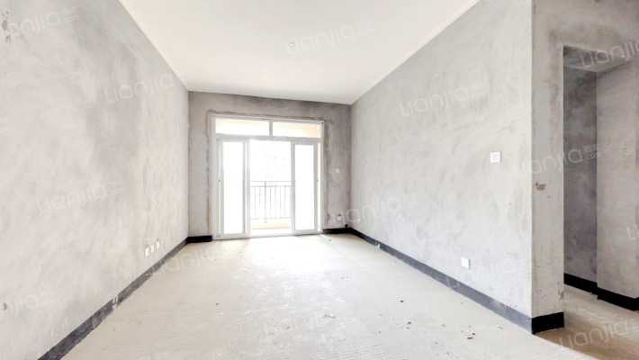 联发龙洲湾一号A区二手房实景图