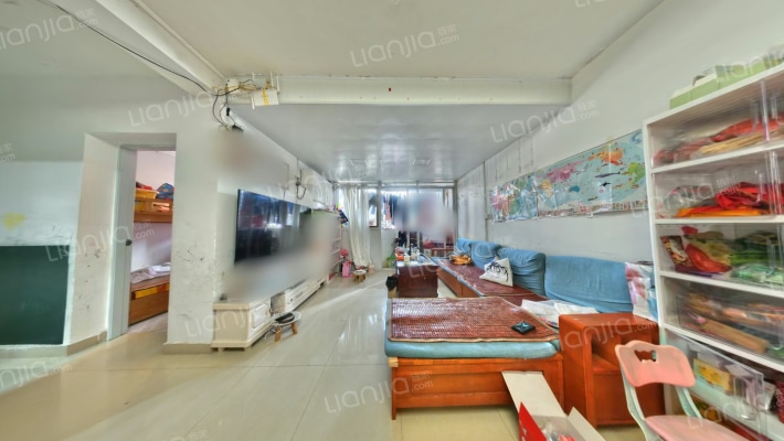 中兴路144号大院二手房实景图