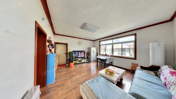 东方花园B区二手房实景图