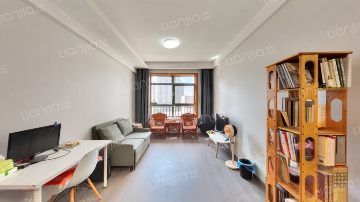 天业龙奥天街二手房实景图