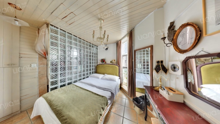 银座SOHO二手房实景图