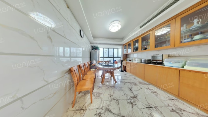 峰度天下二手房实景图