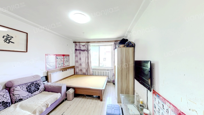 水源地社区二手房实景图