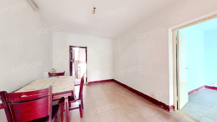 棋杆新村二手房实景图