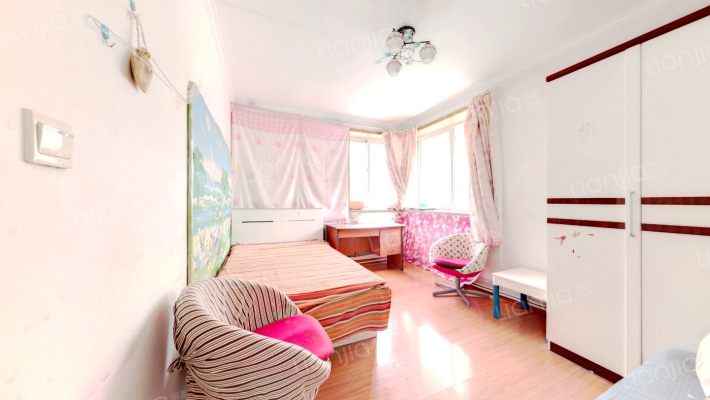 山屏东街二手房实景图