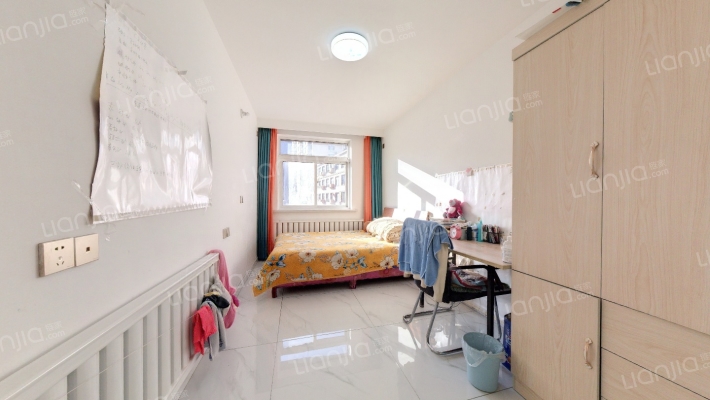 五中六高中散盘二手房实景图