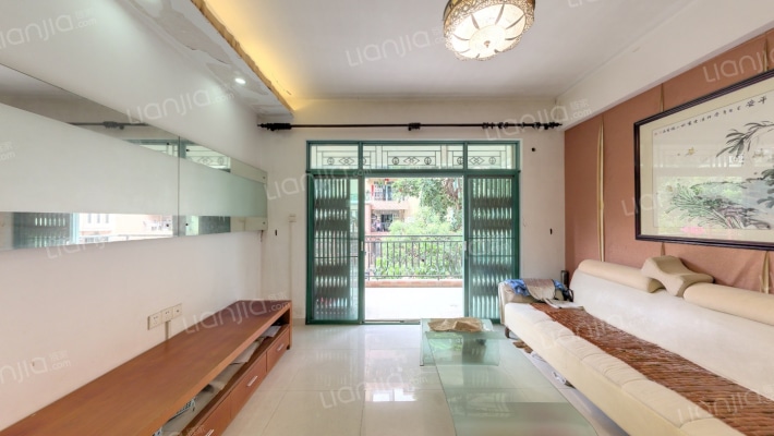 翠朗华苑二手房实景图