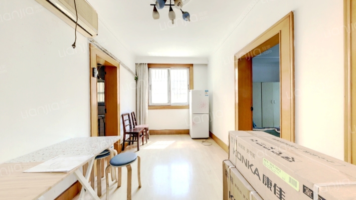 西湾新村二手房实景图