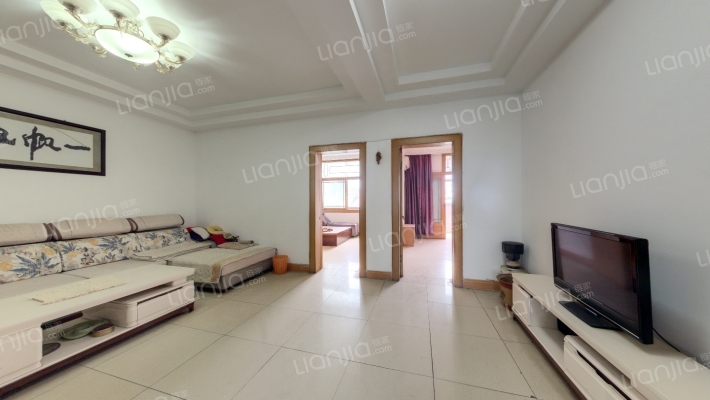 沿河小区二手房实景图