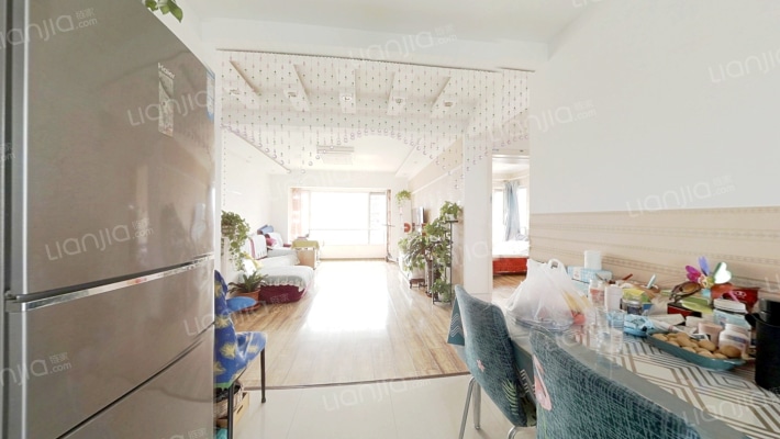 新世界花园湾景华庭二手房实景图