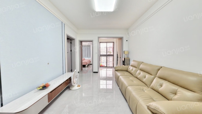 河滨森邻C区二手房实景图