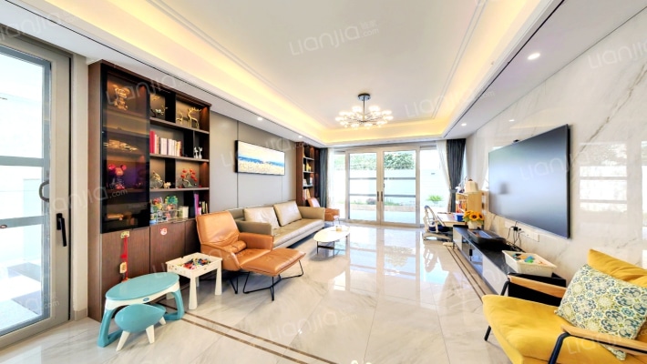 碧桂园中央半岛棕榈郡二手房实景图