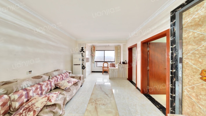 中信凯旋蓝岸二手房实景图