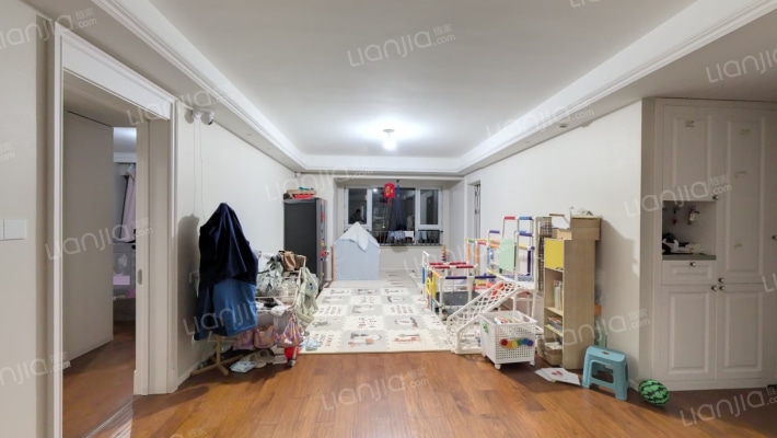 万科城市之光六号地二手房实景图