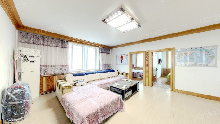 世纪路中段二手房实景图