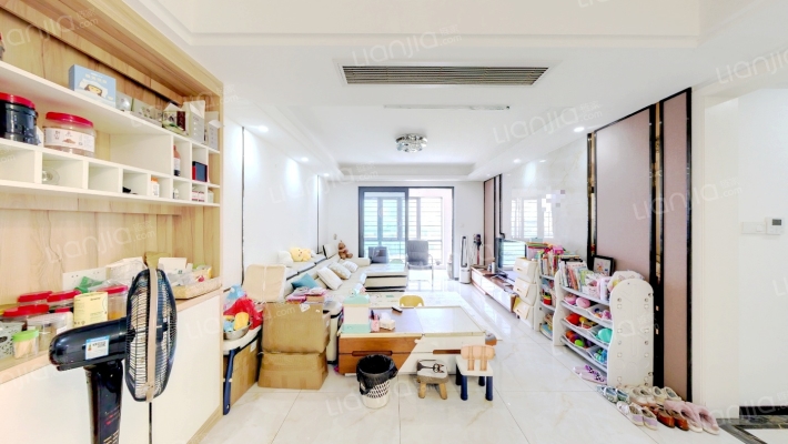 国贸商城同悦二手房实景图