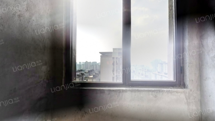 华鼎城二手房实景图