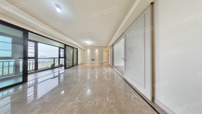 怡心湖岸二期二手房实景图