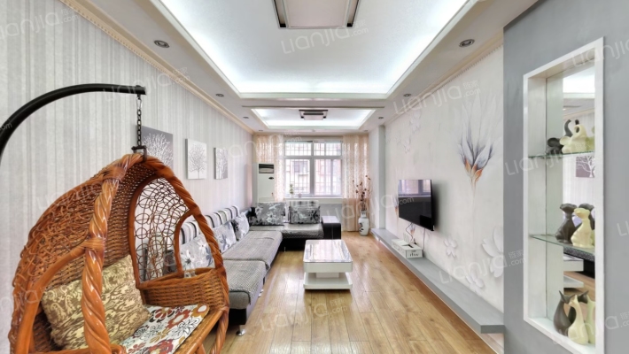 建委家属院二手房实景图