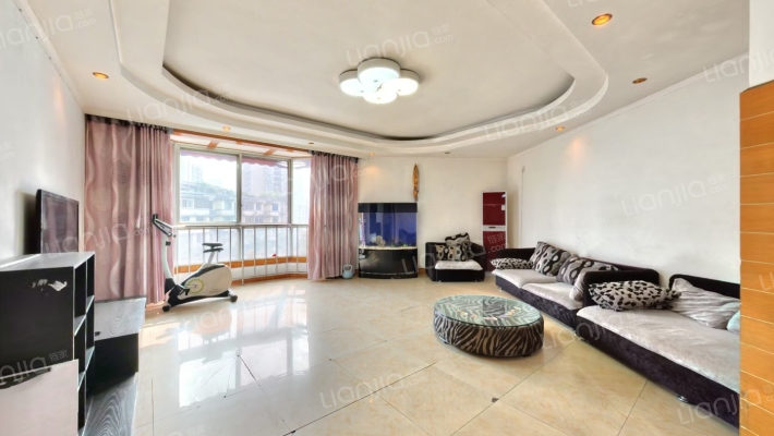 聚贤公寓二手房实景图