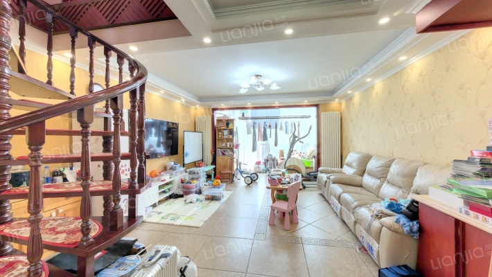美丽经典园二手房实景图