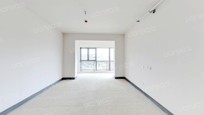 龙湖天璞二手房实景图